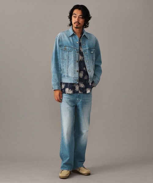 Lee(リー)の「【101 101周年記念特別モデル】ANNIVERSARY 101 RIDERS JACKET セットアップ可(デニムジャケット・メンズ・ライトインディゴブルー・X-LARGE/LARGE/MEDIUM/SMALL)」の3枚目の写真