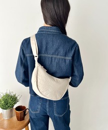 [軽量・シンプル] ハーフムーンミニショルダーバッグ