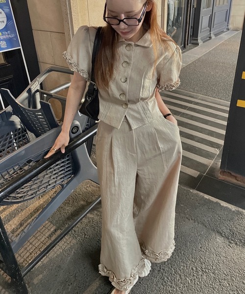 FAVORITO（ファヴォリート）の「シャツトップスワイドパンツセットアップ（セットアップ・レディース・ブラック/ベージュ・F）」の7枚目の写真