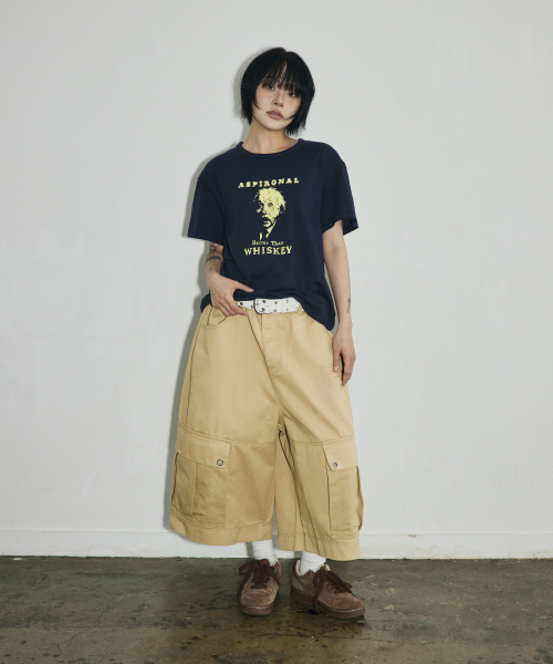 SCALLYWAG（スカリーワグ）の「クロスアイレットワイドカーゴバミューダパンツ[ベージュ]（その他パンツ・レディース・その他・SMALL/MEDIUM/LARGE）」の10枚目の写真