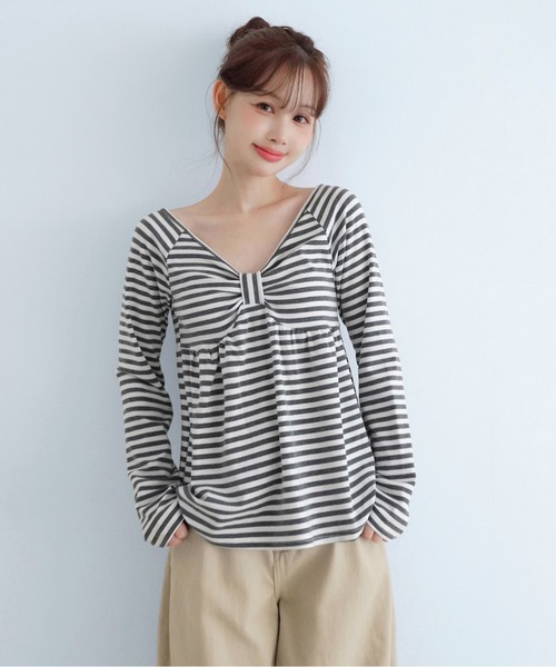by muni:r（バイ ムニール）の「ストライプリボン ボートネックTシャツ/2026 AW COLLECTION（Tシャツ/カットソー・レディース・グレー/ブラック・FREE）」の14枚目の写真