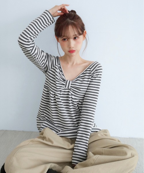 by muni:r（バイ ムニール）の「ストライプリボン ボートネックTシャツ/2026 AW COLLECTION（Tシャツ/カットソー・レディース・グレー/ブラック・FREE）」の20枚目の写真