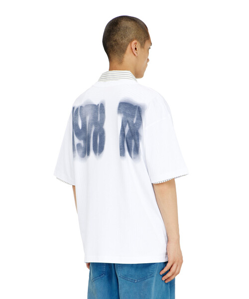 DIESEL(ディーゼル)の「メンズ Tシャツ T-BOXT-AA19(Tシャツ/カットソー・メンズ・ホワイト・LARGE/XX-LARGE/SMALL/MEDIUM/X-SMALL/X-LARGE/XXX-LARGE)」の3枚目の写真