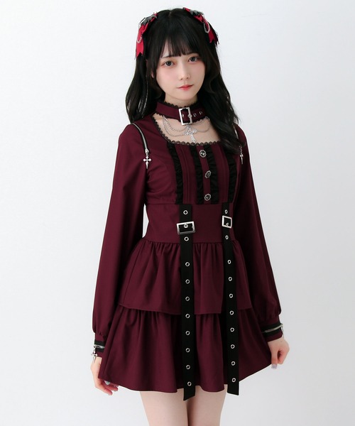 DearMyLove(ディアマイラブ)の「2wayチョーカー風クロスチェーンファスナー肩開きベルトティアードワンピース(ワンピース・レディース・ストライプ/ボルドー/ブラック・3L/LARGE/MEDIUM)」の6枚目の写真