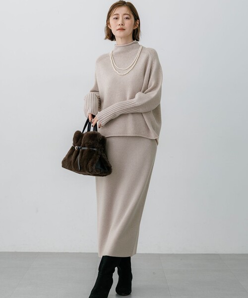 23区 S(ニジュウサンクチイサイサイズ)の「カシミヤブレンド Iライン ニットスカート(スカート・レディース・ワイン系/グレー系/ベージュ系・32)」の22枚目の写真