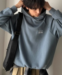 Java（ジャバ）の「《JaVaジャバ コラボ》シンプルなカジュアルで大人の佇まい。胸刺繍入りダンボールパーカー（パーカー）」