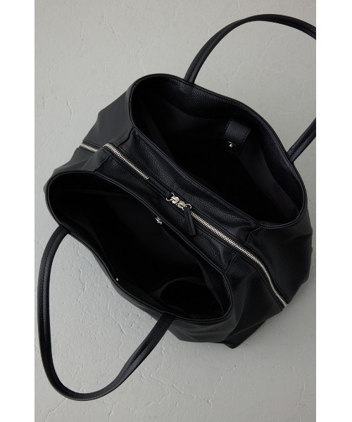 AZUL by moussy(アズールバイマウジー)の「フェイクレザー3ポケットトート 大容量 荷物多い マザーズバッグ ママバッグ 通勤バッグ A4◎ ノートパソコン◎【着用画像あり】(トートバッグ・レディース・ブラック/グレイッシュベージュ・FREE)」の11枚目の写真
