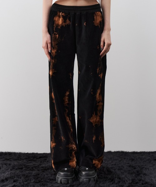AIVER(アイバー)の「AIVER ブリーチベロアフレアパンツ(スウェットパンツ・メンズ・スモークグレー/ブラック・LARGE/MEDIUM/SMALL)」の7枚目の写真