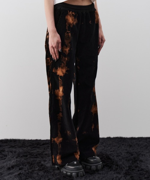 AIVER(アイバー)の「AIVER ブリーチベロアフレアパンツ(スウェットパンツ・メンズ・スモークグレー/ブラック・LARGE/MEDIUM/SMALL)」の12枚目の写真