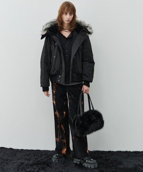 AIVER(アイバー)の「AIVER ブリーチベロアフレアパンツ(スウェットパンツ・メンズ・スモークグレー/ブラック・LARGE/MEDIUM/SMALL)」の18枚目の写真