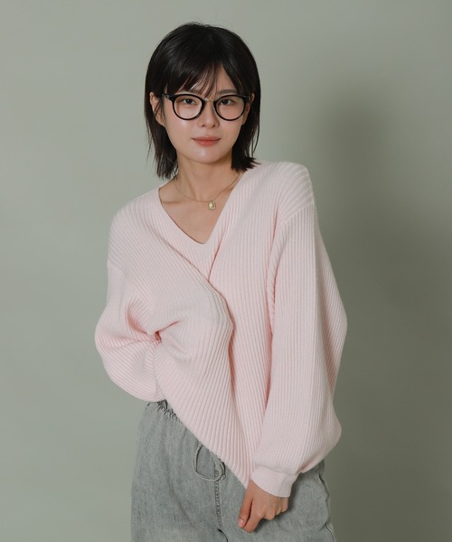 libelle more（リベル モア）の「バルーンスリーブVネックリブニット（ニット/セーター・レディース・杢グレー/ブラック/オフホワイト/ブルー/ピンク・L/M）」の5枚目の写真