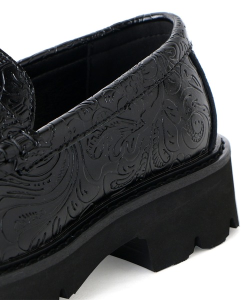 London Shoe Make(ロンドンシューメイク)の「ペイズリーエンボス レザー コイン ローファー / London Shoe Make Oxford and Derby 9917(ローファー・レディース・ブラック・UK6/UK5.5/UK5/UK4.5/UK6.5)」の16枚目の写真