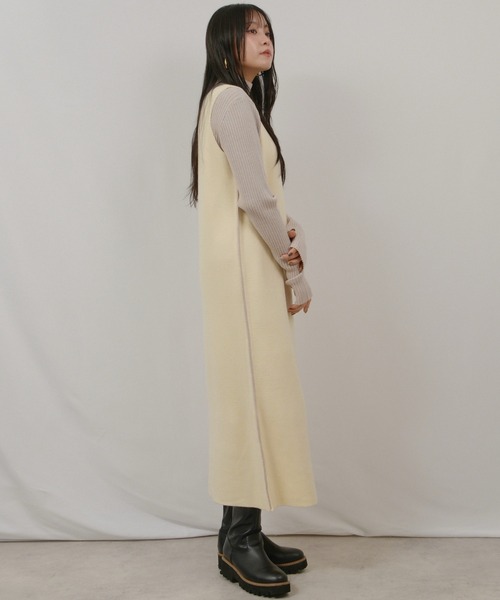 palm RICHE(ポームリシュ)の「アンサンブルニットジャンスカ(ジャンパースカート・レディース・ブラック/チャコールグレー/オフホワイト・M)」の7枚目の写真