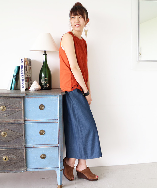 N.(N. Natural Beauty Basic)(エヌエヌナチュラルビューティーベーシック)の「フラワーレーススカラップブラウス(シャツ/ブラウス・レディース・ホワイト/ネイビー/オレンジ・MEDIUM)」の13枚目の写真