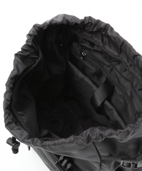 GLOBAL WORK（グローバルワーク）の「フェイクレザートレイルバックパック/724282 （バックパック/リュック・メンズ・グレー/ブラック・ONE SIZE）」の6枚目の写真