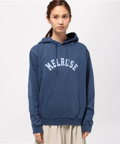 Denime（ドゥニーム）の「プリントスウェットプルオーバーパーカー MELROSE（パーカー・レディース・ホワイト/ネイビー/イエロー・FREE）」の6枚目の写真