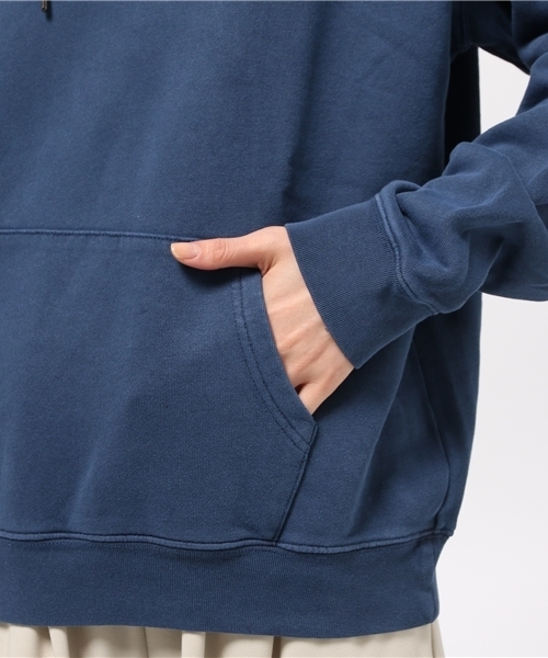 Denime（ドゥニーム）の「プリントスウェットプルオーバーパーカー MELROSE（パーカー・レディース・ホワイト/ネイビー/イエロー・FREE）」の11枚目の写真