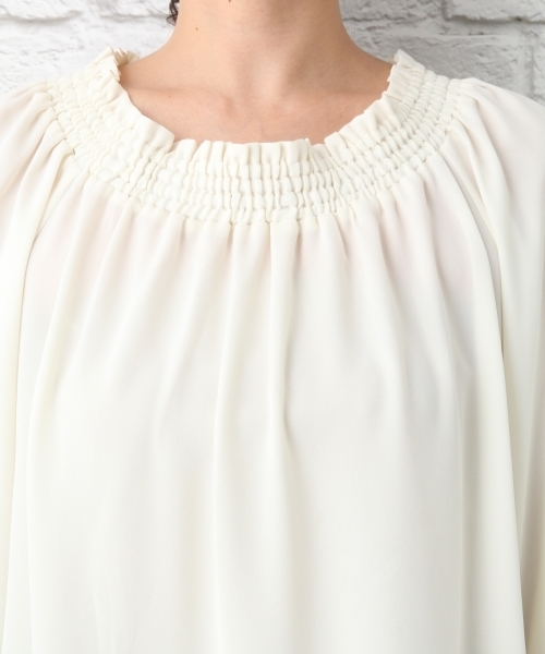 LEPSIM（レプシィム）の「シフォンシャーリングブラウスLS　741739（シャツ/ブラウス・レディース・ブラック系その他/アイボリー/グレー系その他/ブルー系その他・FREE）」の17枚目の写真