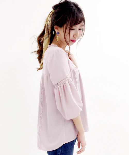 archives（アルシーヴ）の「レース切り替えボリューム袖ブラウス（シャツ/ブラウス・レディース・ブラック/オフホワイト/ラベンダー・MEDIUM）」の4枚目の写真