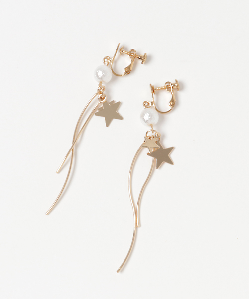 Fun & Daily(ファンアンドデイリー)の「F&D : スターウェーブイヤリング(イヤリング・レディース・ゴールド・FREE)」の4枚目の写真