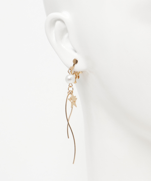 Fun & Daily(ファンアンドデイリー)の「F&D : スターウェーブイヤリング(イヤリング・レディース・ゴールド・FREE)」の3枚目の写真