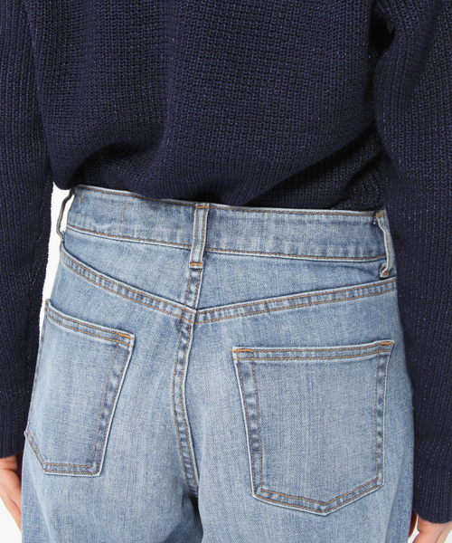 LAKOLE（ラコレ）の「マムフィットハイライズUSEDウォッシュデニム / LAKOLE（デニムパンツ・レディース・ライトブルー・23inch/24inch/25inch）」の10枚目の写真