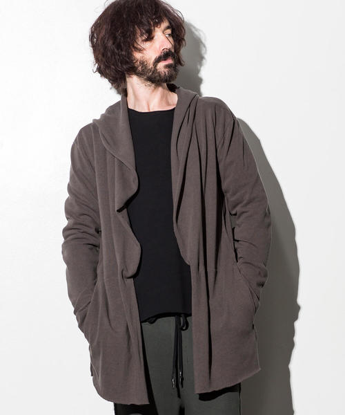 CDM BY CARPEDIEM（シーディーエムバイカルペディエム）の「CDM BY CARPEDIEM(シーディーエム バイ カルペディエム)カットオフフーディカーディガン（カーディガン/ボレロ・メンズ・ブラック/カーキ・SMALL/MEDIUM/LARGE）」の2枚目の写真