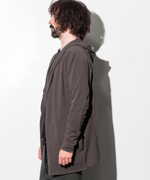 CDM BY CARPEDIEM（シーディーエムバイカルペディエム）の「CDM BY CARPEDIEM(シーディーエム バイ カルペディエム)カットオフフーディカーディガン（カーディガン/ボレロ・メンズ・ブラック/カーキ・SMALL/MEDIUM/LARGE）」の5枚目の写真