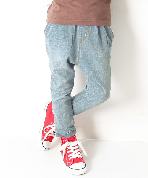 devirock（デビロック）の「デニムサルエルタックパンツ サルエルパンツ（デニムパンツ・キッズ・ネイビー/サックスブルー/ブルー系その他/ワンウォッシュ・110cm/100cm/120cm/130cm/140cm/150cm/160cm）」の3枚目の写真