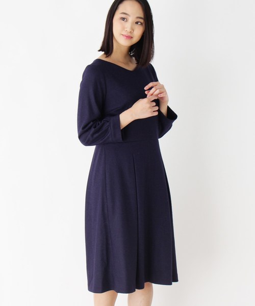 セール Soup スープ のワンピース Vネックタック切り替えワンピース 732 18 02 をセール価格で購入できます Soup Vネックタック切り替えワンピース ワンピース ワンピース Soup スープ のファッション