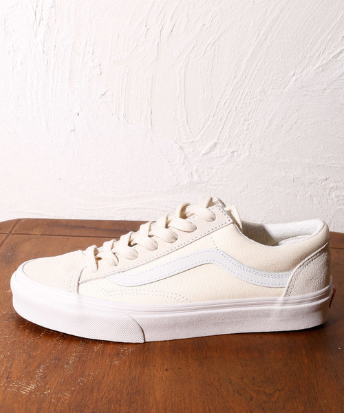 VANS（バンズ）の「VANS /ヴァンズ VINTAGE SPORT STYLE 36 ヴィンテージスポーツ スタイル36 VN0A3DZ3VT（スニーカー・レディース・ホワイト/チェリーレッド・23cm/23.5cm/24cm/24.5cm/25cm）」の6枚目の写真