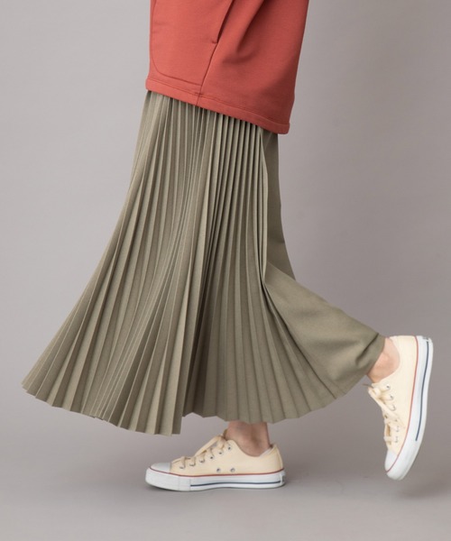 Munich（ミューニック）の「【WEB限定】ポリエステルツイルプリーツロングスカート（スカート・レディース・ブラック/ネイビー/カーキ/アイボリー/ラベンダー/キャメル/ライトグリーン/ライトベージュ/モカ/グリーン/チャコールグレー・S/M）」の7枚目の写真