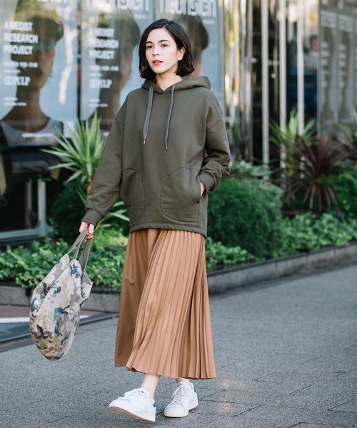 セール】【WEB限定】ポリエステルツイルプリーツロングスカート