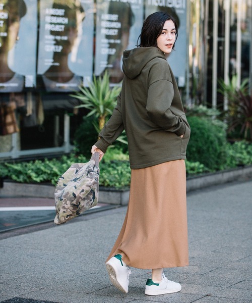 Munich（ミューニック）の「【WEB限定】ポリエステルツイルプリーツロングスカート（スカート・レディース・ブラック/ネイビー/カーキ/アイボリー/ラベンダー/キャメル/ライトグリーン/ライトベージュ/モカ/グリーン/チャコールグレー・S/M）」の15枚目の写真