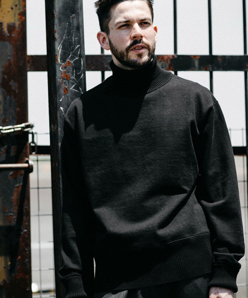 MR.OLIVE(ミスターオリーブ)の「ヴィンテージ スーパー ヘビー天竺 / タートルネック トレーナー スウェット(Tシャツ/カットソー・メンズ・ブラック/ダークブラウン/ブラウン系その他/ネイビー・SMALL/MEDIUM/LARGE)」の18枚目の写真