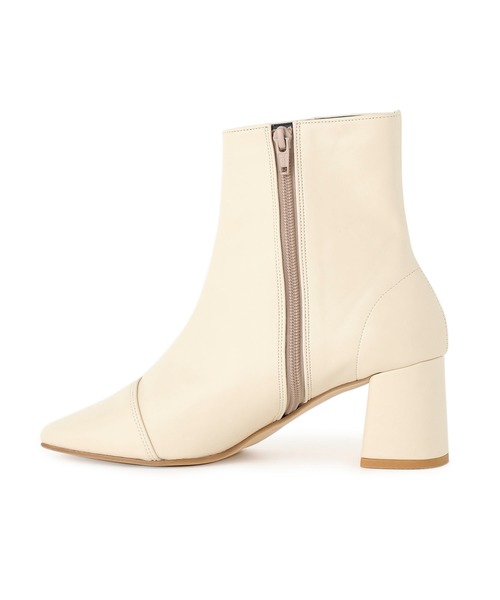 STUDIOUS(ステュディオス)の「【STUDIOUS】サイドジップミドルブーツ(ブーツ・レディース・ブラック/グレイッシュベージュ/キャメル/ダークブラウン/アイボリー・1/2)」の16枚目の写真