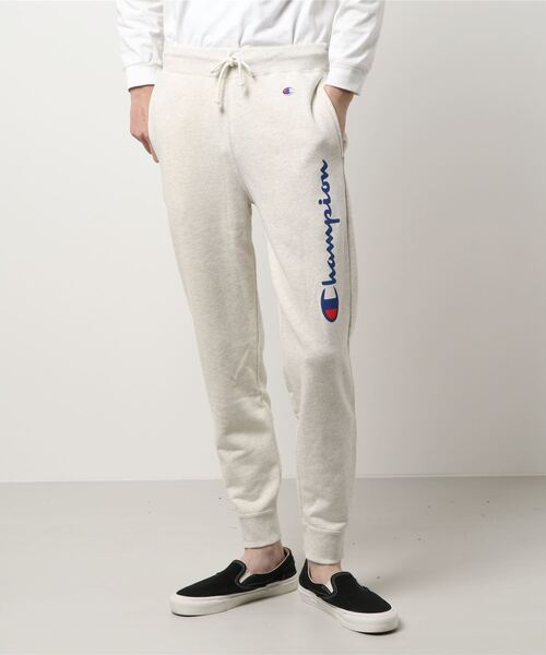 Champion(チャンピオン)の「【CHAMPION/チャンピオン】裏毛スクリプトロゴスウェットパンツ C3-Q203 テーパードシルエット ブランドロゴ(スウェットパンツ・メンズ・ブラック/グレー/チャコールグレー/ネイビー/ホワイト/ピンク/オフホワイト/オレンジ・LARGE/MEDIUM/X-LARGE/SMALL)」の3枚目の写真