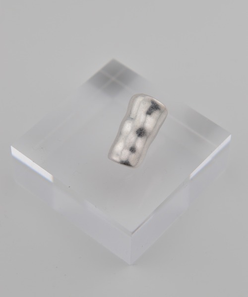 BROTHERHOOD（ブラザーフッド）の「【earyear】メタルWライン片耳イヤーカフ（イヤーカフ・レディース・シルバー/ゴールド/その他2/その他3/その他4/その他1/その他6/その他7/その他8/その他9/その他10/A/B/C/D/E/F/その他5/I/J/H/G・FREE）」の4枚目の写真