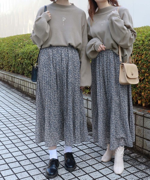 PairPair（ペアペア）の「花柄プリーツスカート（スカート・レディース・アイボリー/ブラック/ベージュ/ブルー・FREE）」の13枚目の写真