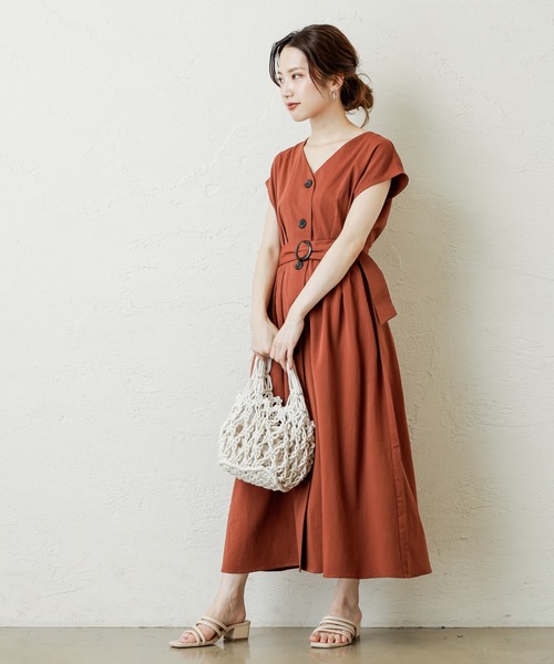 natural couture（ナチュラルクチュール）の「フロント釦ノースリーブワンピース Sサイズ（ワンピース・レディース・ブラック/ベージュ/グリーン/モカ/ストライプ/ブラック系その他/レンガ・SMALL）」の6枚目の写真