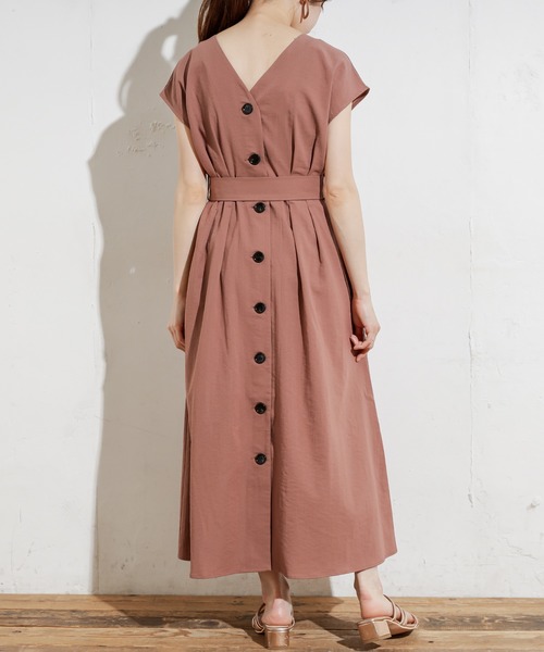 natural couture（ナチュラルクチュール）の「フロント釦ノースリーブワンピース Sサイズ（ワンピース・レディース・ブラック/ベージュ/グリーン/モカ/ストライプ/ブラック系その他/レンガ・SMALL）」の11枚目の写真