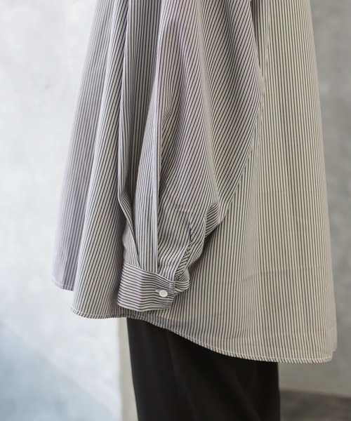 CREARE -LINO-（クレアーレリノ）の「オーバーサイズ ストライプ柄 長袖シャツ（シャツ/ブラウス・メンズ・ブラック/サックスブルー・FREE）」の11枚目の写真
