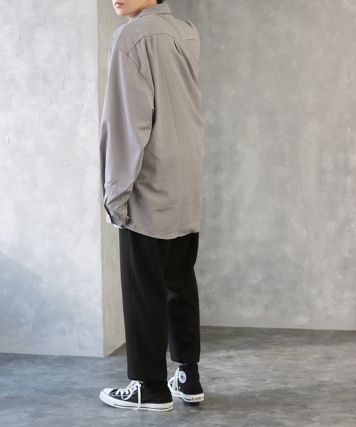 CREARE -LINO-（クレアーレリノ）の「オーバーサイズ ストライプ柄 長袖シャツ（シャツ/ブラウス・メンズ・ブラック/サックスブルー・FREE）」の7枚目の写真