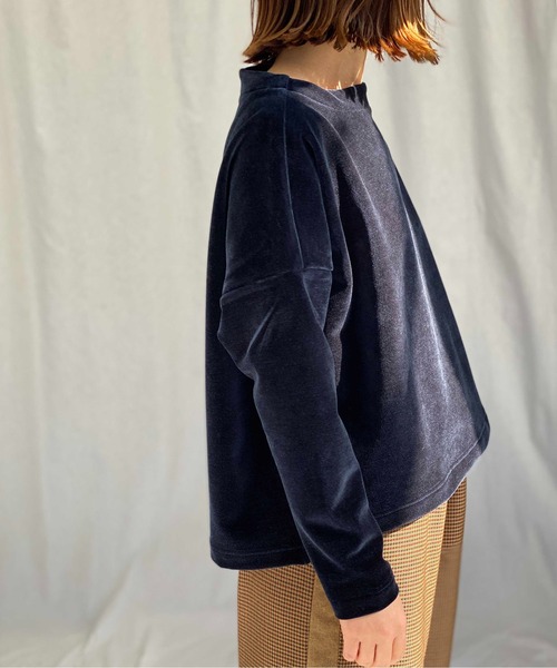 PICCIN（ピッチン）の「ベロアプルオーバー（Tシャツ/カットソー・レディース・ダークグリーン/ネイビー/モカ・M）」の4枚目の写真