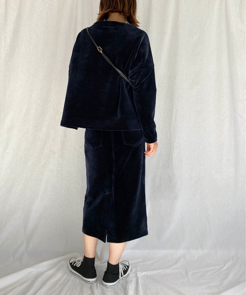 PICCIN（ピッチン）の「ベロアプルオーバー（Tシャツ/カットソー・レディース・ダークグリーン/ネイビー/モカ・M）」の11枚目の写真