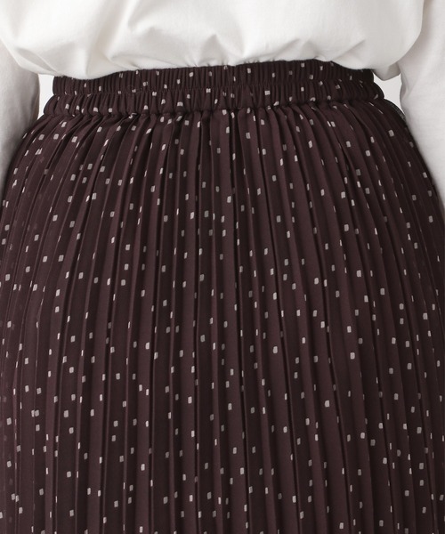 LEPSIM（レプシィム）の「プリントギャザースカート【WEB限定カラーあり】　923202（スカート・レディース・ブラック/ベージュ/グレー/ボルドー/レオパード・FREE）」の17枚目の写真