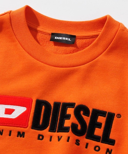 DIESEL KIDS(ディーゼルキッズ)の「DIESEL(ディーゼル)Kids & Junior プリント長袖スウェットカットソー(スウェット・キッズ・ブラック/ダークグリーン/ネイビー/グレー/ブルー/ターコイズブルー/オレンジ・4Y/6Y/8Y/10Y/12Y/14Y/16Y)」の22枚目の写真