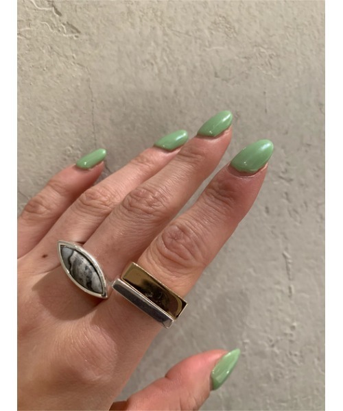 THROW by SLY（スローバイスライ）の「THROW STONE SILVER RING シルバーリング（リング・レディース・ゴールド/シルバー・FREE）」の11枚目の写真