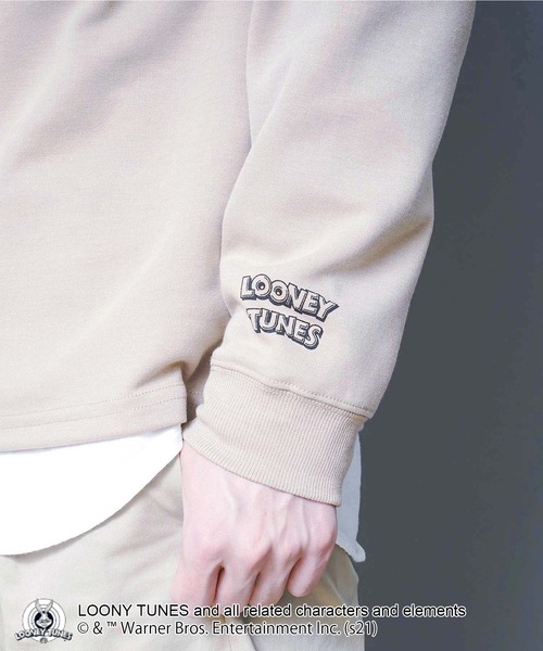 LB/S (エルビーエス)の「【ルーニー・チューンズ】 キャラクターポンチTトレーナー ロンT ワンポイント刺繍 ユニセックス(Tシャツ/カットソー・メンズ・ベージュ系その他/ホワイト/ブラック/ベージュ・LARGE/MEDIUM)」の9枚目の写真