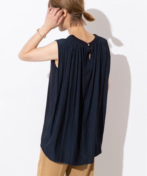 PICCIN(ピッチン)の「バック異素材ノースリーブ(Tシャツ/カットソー・レディース・チャコールグレー/ネイビー/アイボリー・M)」の1枚目の写真